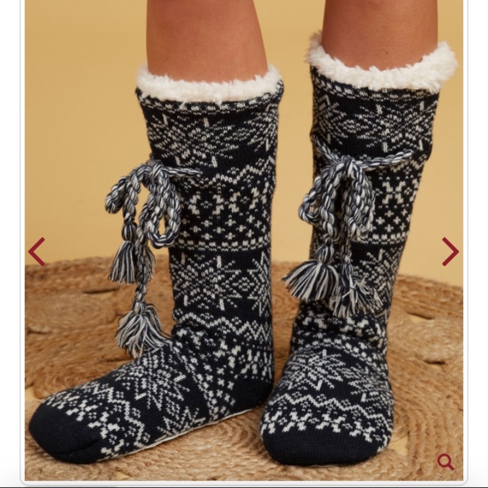 Cable knit socks